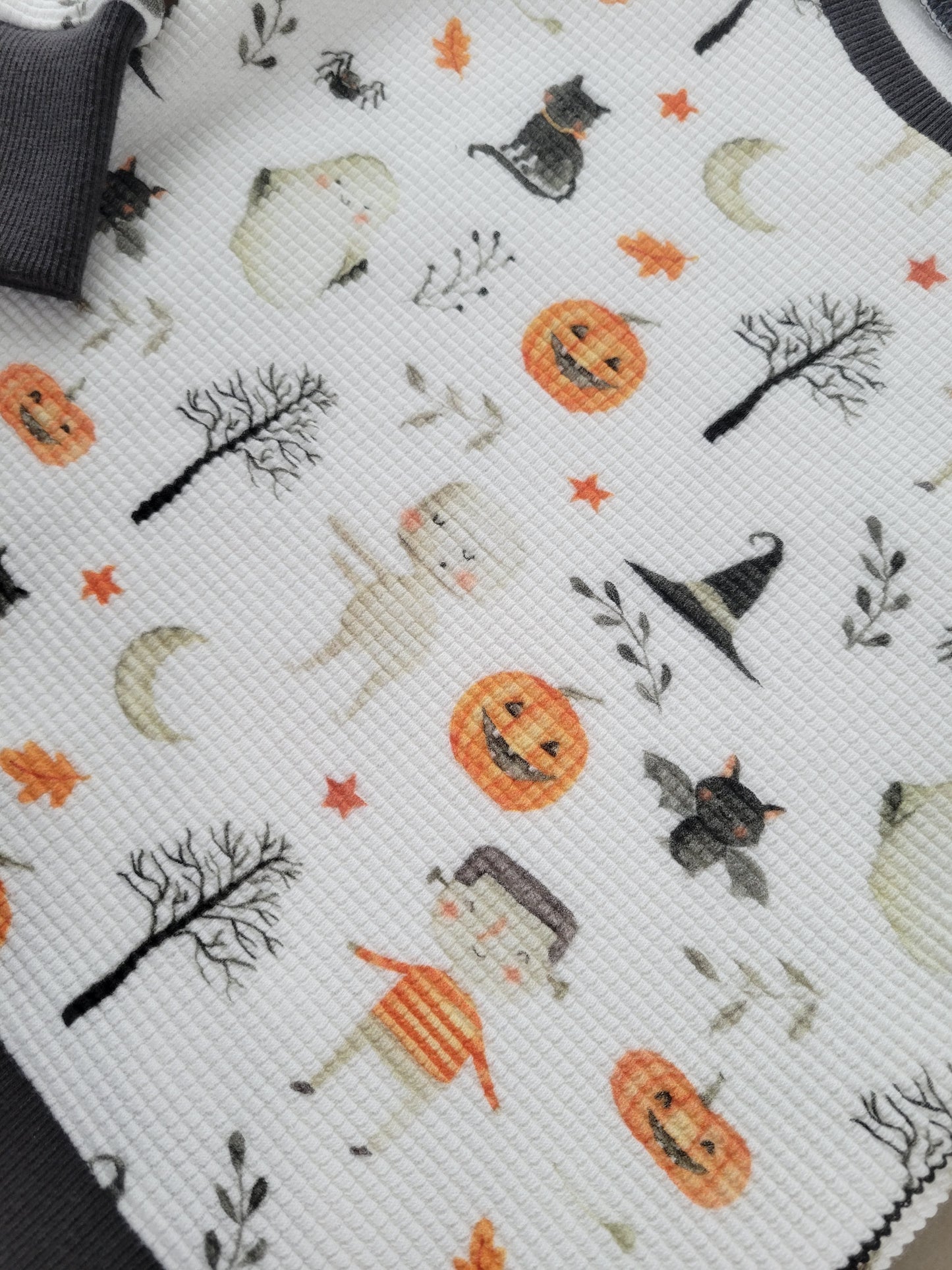 Spooktacular Waffle Dolman *2T